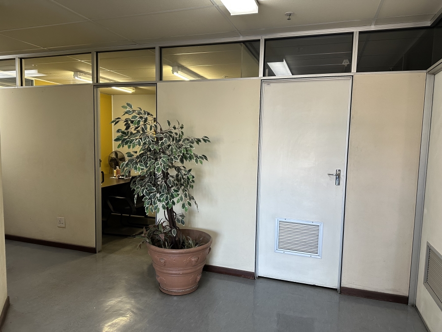 To Let commercial Property for Rent in Dal Josafat Western Cape